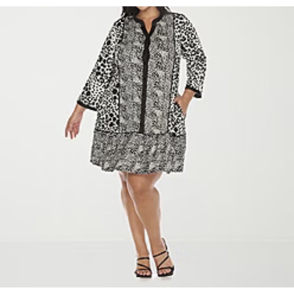 White Mark Women's Plus Size Leopard Print Shift‎ Dress Size 2XL New Without Tag